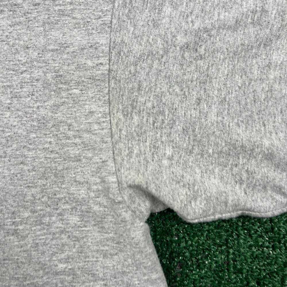 VTG Universal Studios T-Shirt Men's XL Gray Finnegan's Bar & Grill Cotton Blend - Picture 4 of 9